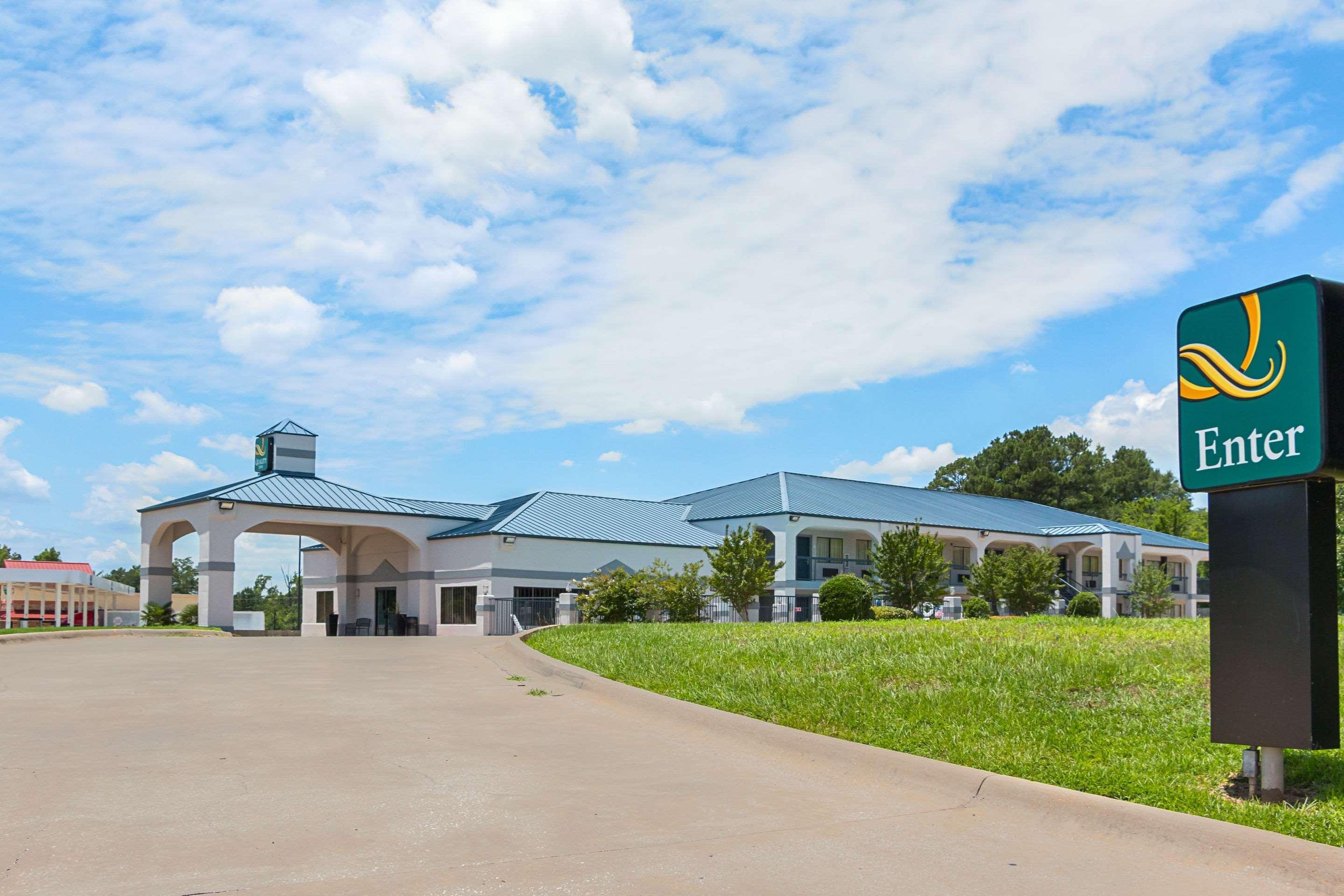 Quality Inn Carthage Exterior photo