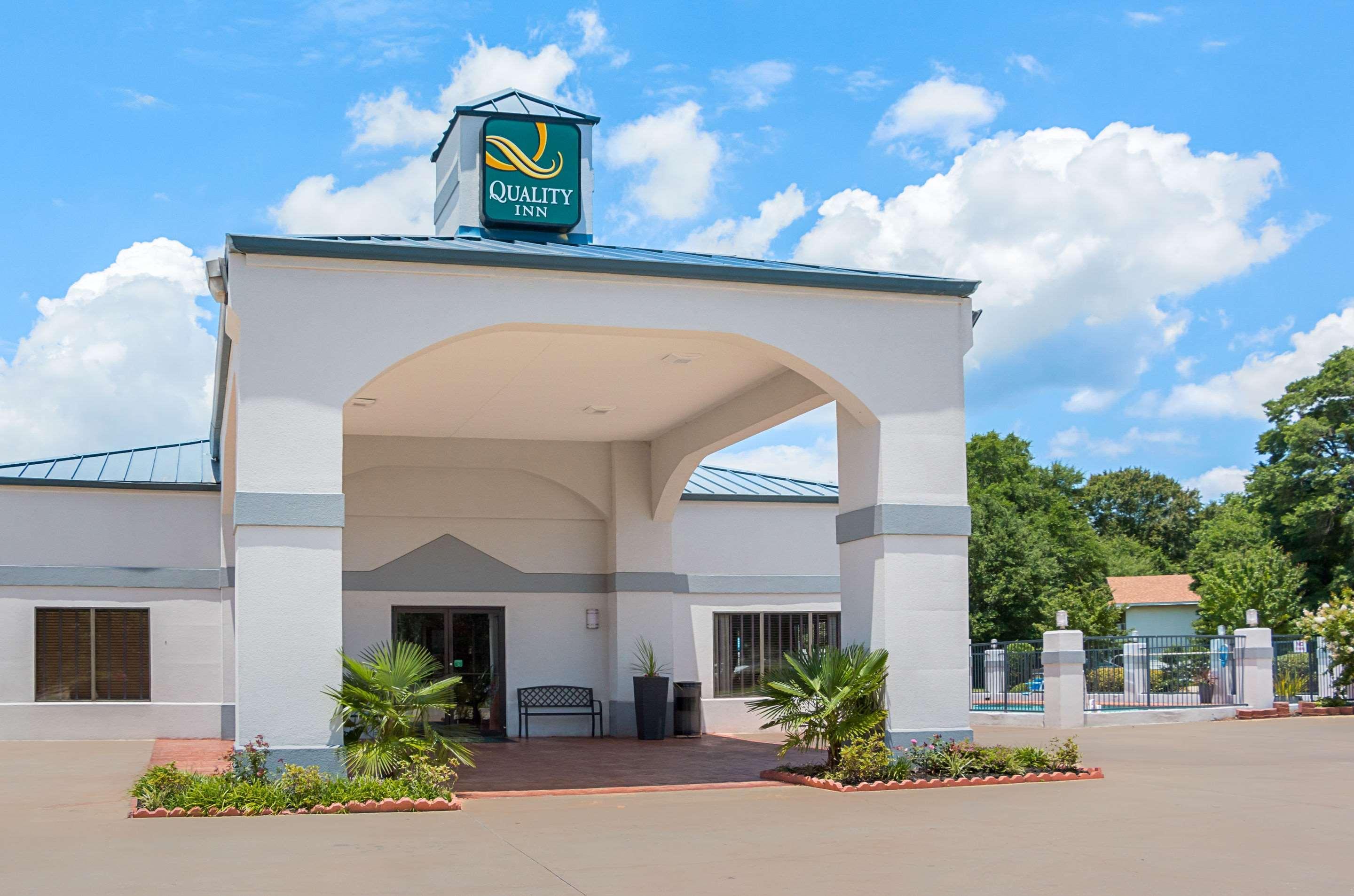 Quality Inn Carthage Exterior photo