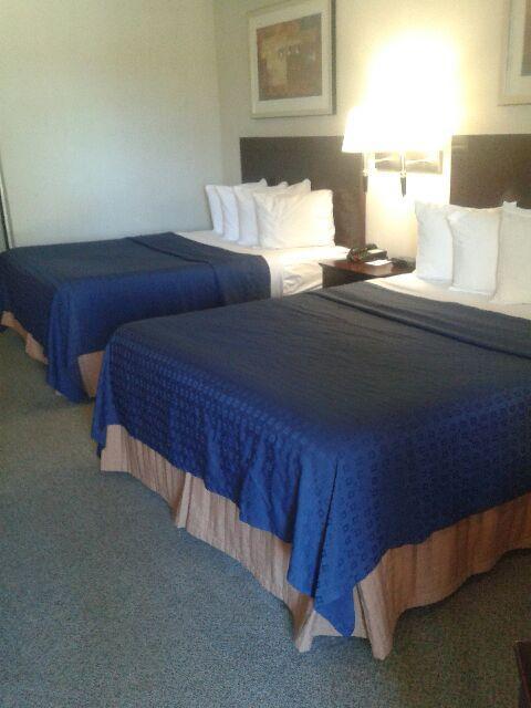 Quality Inn Carthage Room photo